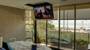 Master Flip Down TV